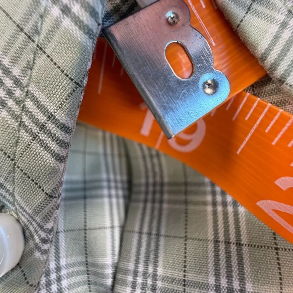 Eddie Bauer Button Down Shirt Men XL Wrinkle Resistant Green Plaid Cotton